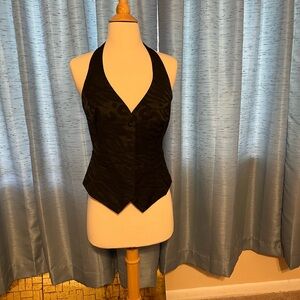Anne Fontaine “”Sir” Vest. It is adorable on and looks great